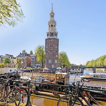 Art - Nieuwmarkt Area * Amsterdam